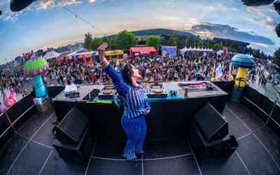 Gaby Bau: La DJ que está rompiendo la escena electrónica