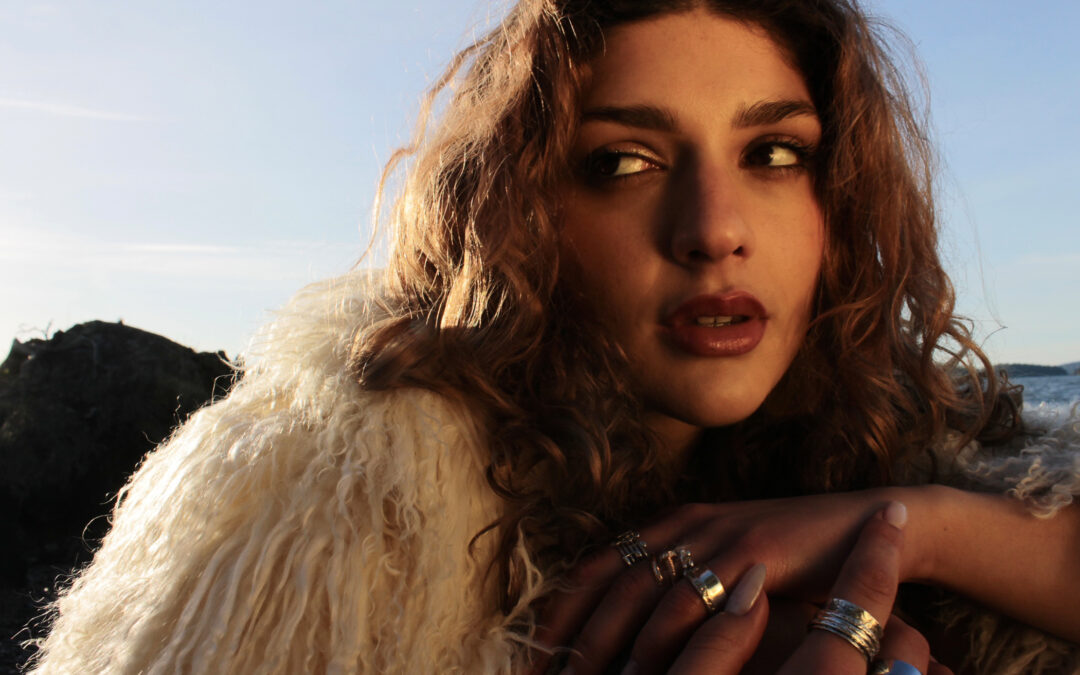 Chloe Florence lanza “Log Off”: música para bajarle al ruido y subirle al mood
