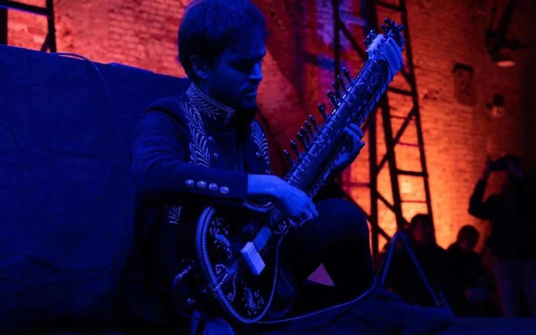 Tyler Kaufman explora la intersección entre ciencia, arte y música electrónica